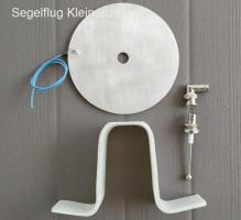 Transponder antenna with bracket