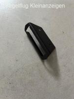 Holder for TF-00-059 temperature indicator.