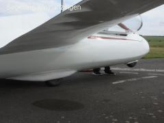 ASK 13 mit Rumpfboot