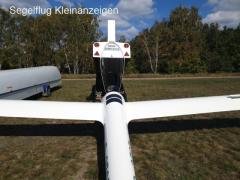 LS1-f mit Flügel-Rumpf Übergängen und Hänger