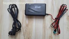 AirBatt Powercharger Typ 2040 12V für Pb und LiFePo4 Akkus