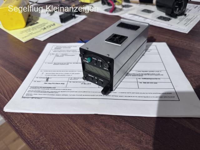 KRT-2 VHF-Sprechfunkgerät KRT-2 VHF-Sprechfunkgerät