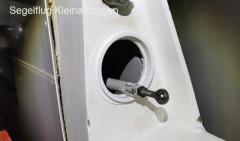 Abdichtung der Wurzelrippen und der QR-Stangen.