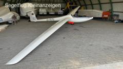 DG300 mit 3000h Kontrolle und Klappdachanhänger