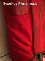 Abgelaufener Retungsfallschirm