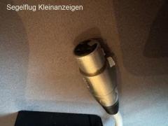 2 Batterien inkl. Ladegerät